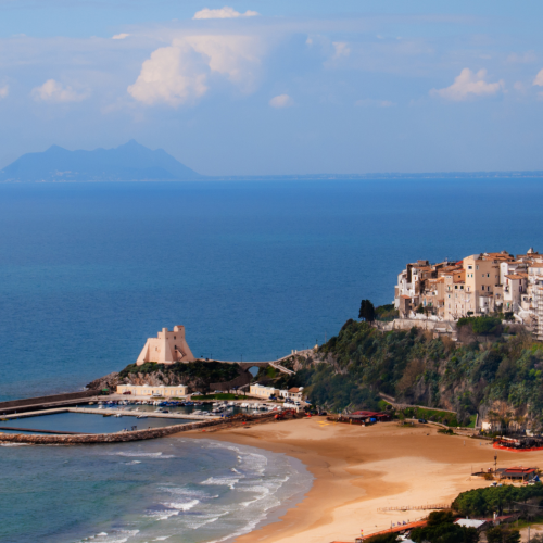Weekend a Sperlonga: cosa vedere, spiagge e dove mangiare